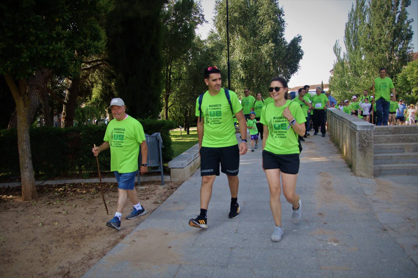 Búscate en la marcha contra el cáncer celebrada en Medina de Rioseco (2 de 2)