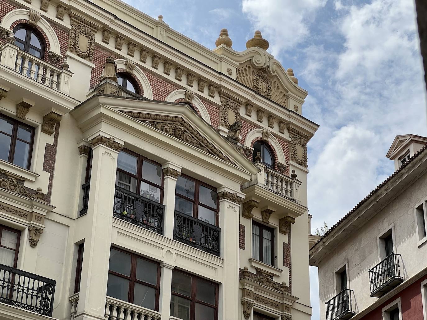 La Casa Eusebio Alcalde en la Plaza Mayor de Valladolid