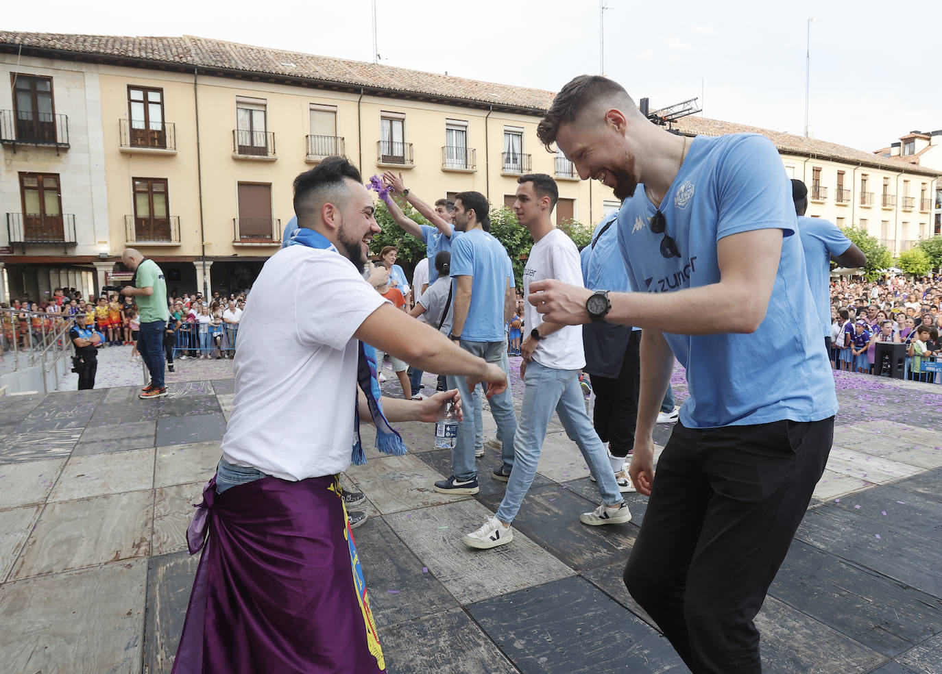 Palencia sigue de fiesta con el Zunder