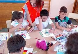 Niños participantes en una edición pasada de Conciliamos en un colegio de Ciudad Rodrigo.