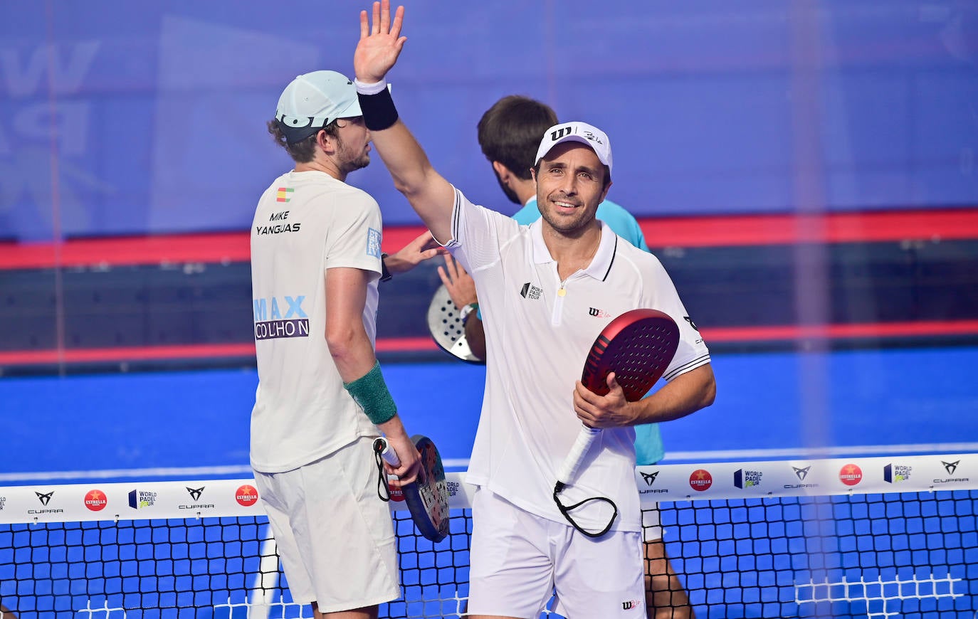 La primera jornada del World Padel Tour en la Plaza Mayor de Valladolid