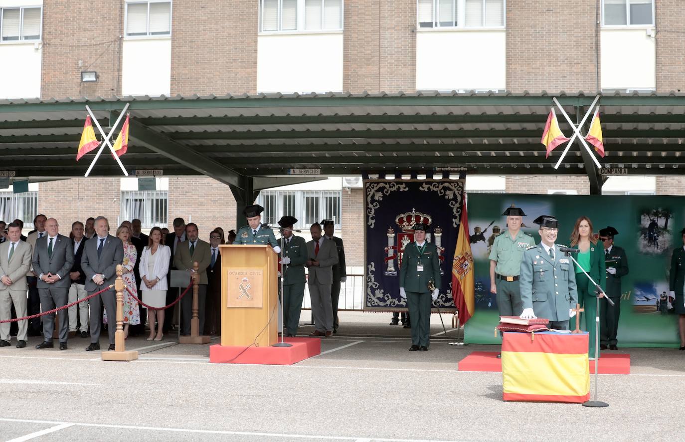 La toma de posesión del nuevo coronel de la Guardia Civil, Andrés Manuel Velarde