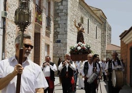 Procesión de San Juan en Sardón de Duero