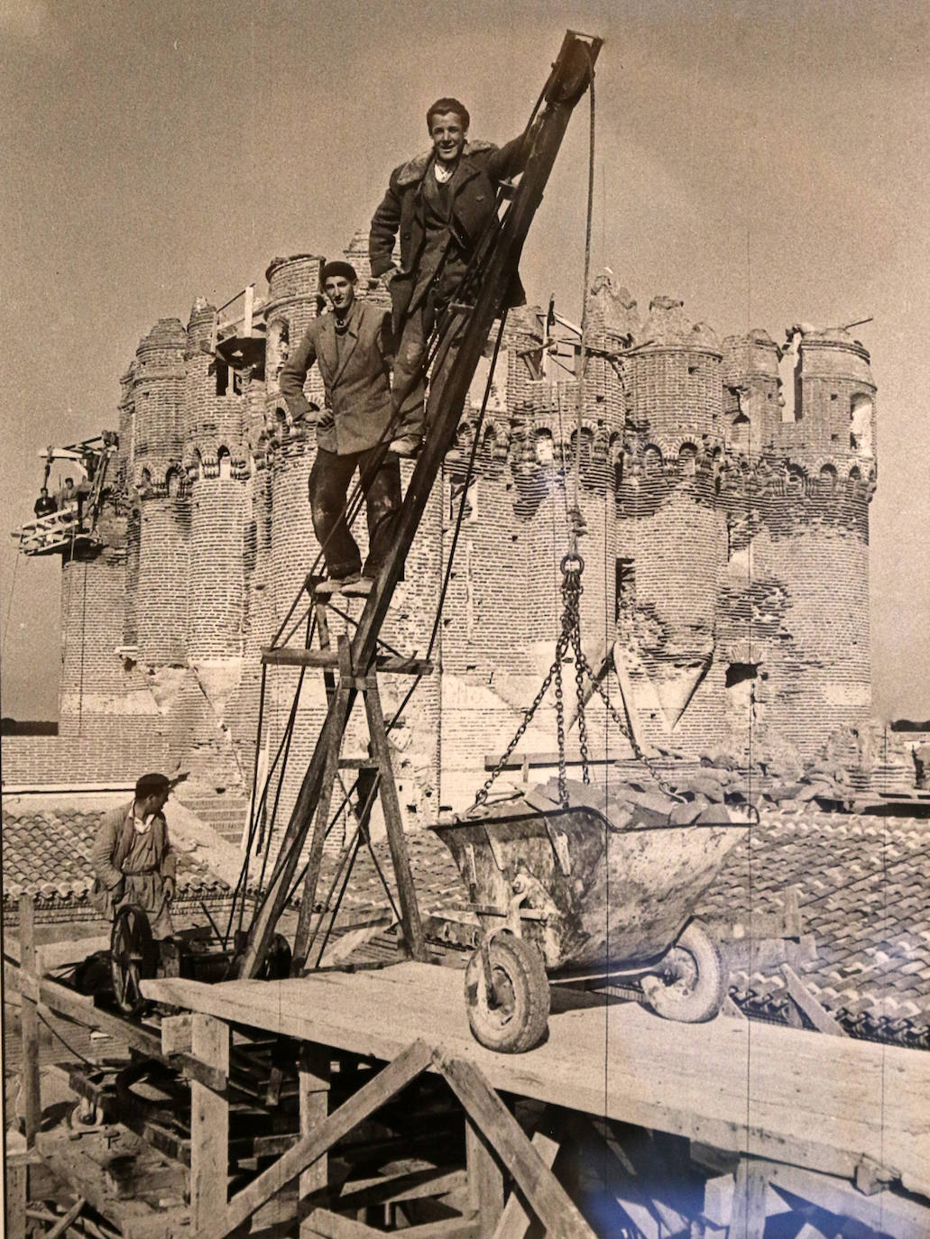 Obras de reconstrucción del Castillo de Coca