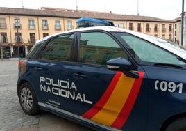 Dos usuarios de un centro sociosanitario fugados destrozan un coche patrulla