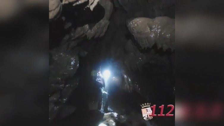 Rescate de un espeleólogo muerto en un accidente en la Cueva de Valporquero (León)