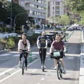 Una asociación vecinal pide a Carnero «reflexionar» sobre el carril bici de Isabel la Católica