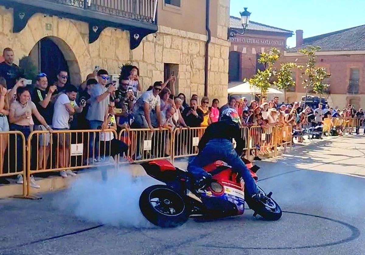 Herrera de Valdecañas celebra su Sexta Queda Motera