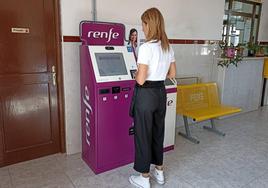 Uno de los puntos de atención al cliente que ha instalado Renfe.