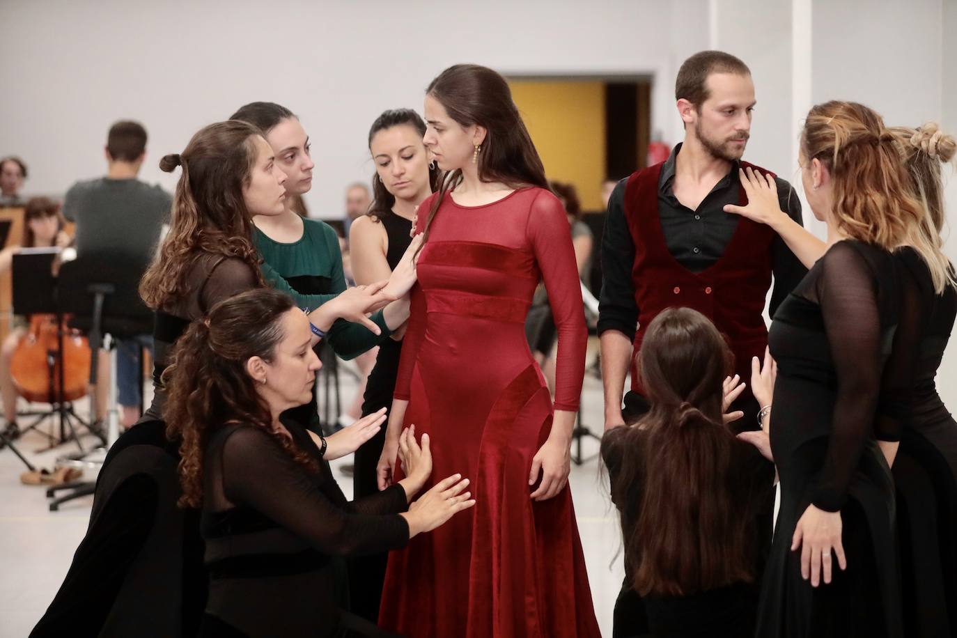 &#039;El amor brujo&#039; a cargo de la Orquesta de la Universidad de Valladolid y del Ballet Español