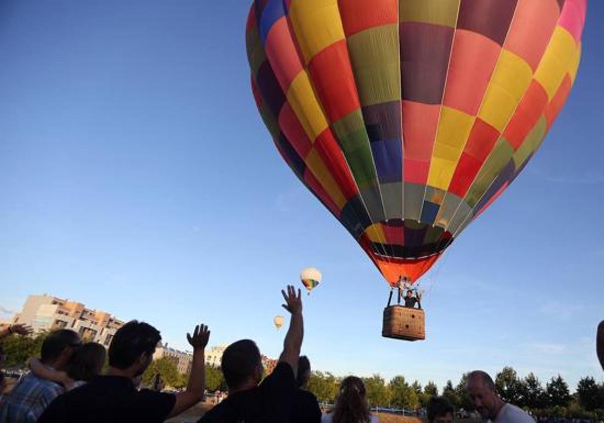 Fiestas por tierra y aire en Ribas de Campos