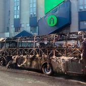 Queman un autobús de una empresa de Segovia en los disturbios de París