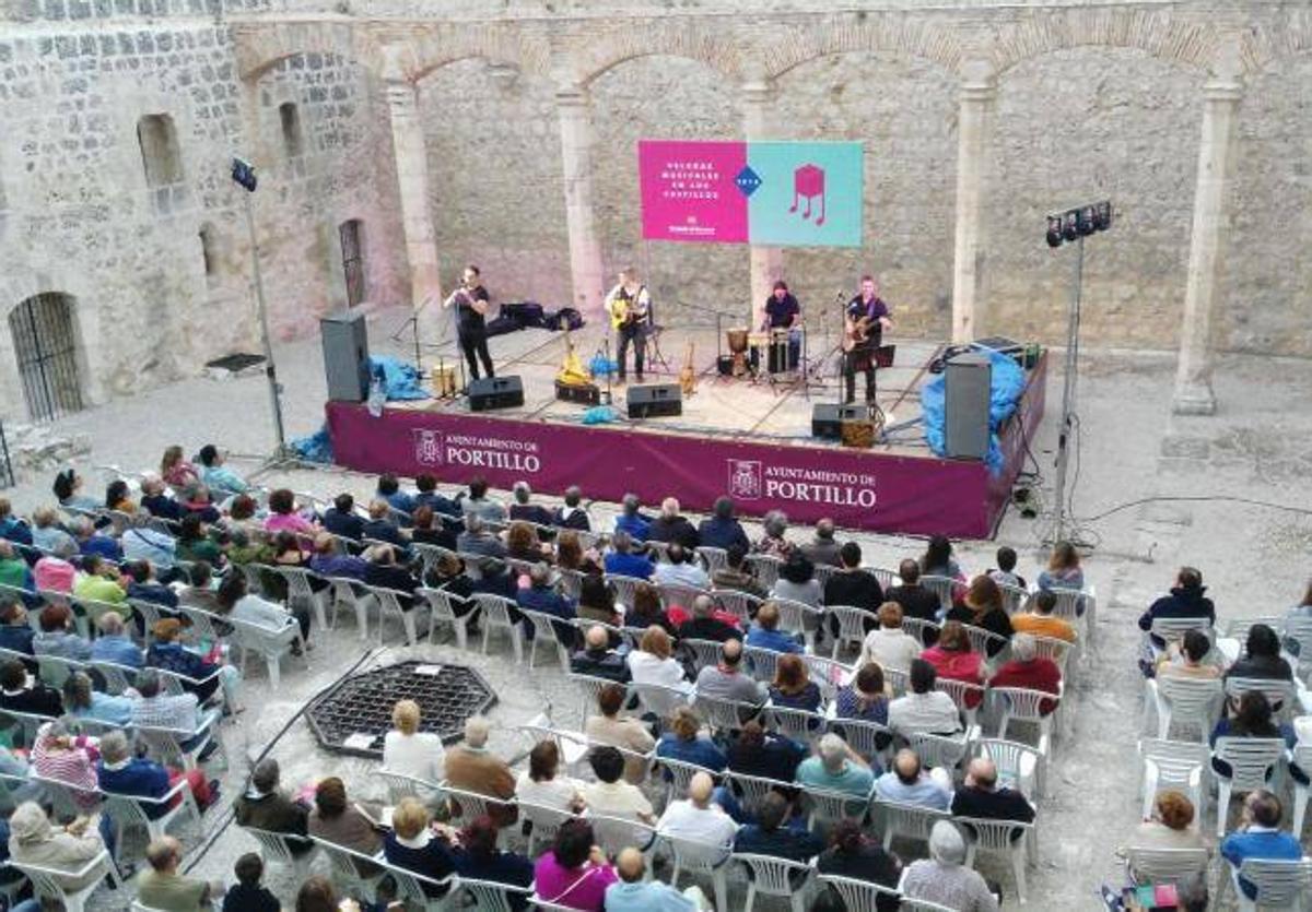 Velada musical de la Diputación en el castillo de Portillo, en ediciones anteriores.