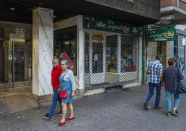 Portal en la avenida del Cid donde sucedieron los hechos.