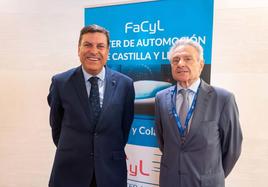 El consejero de Economía y Hacienda, Carlos Fernández Carriedo, junto al presidente de FaCyl, Félix Cano.