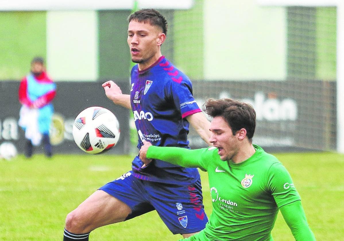 David López, durante un partido de la pasada temporada con la Segoviana.