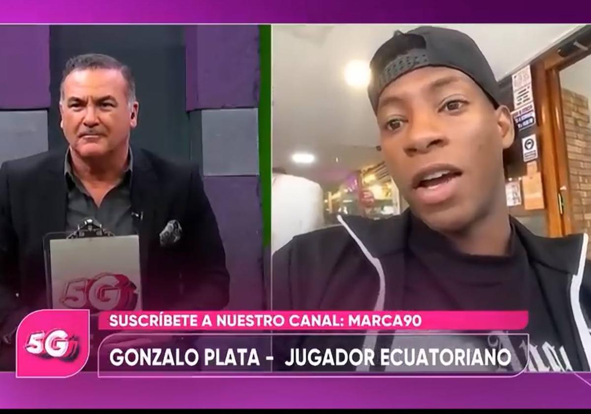 Gonzalo Plata, durante la entrevista con el canal Marca 90 de Ecuador