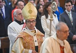 Luis Argüello durante la misa de San Pedro Regalado.