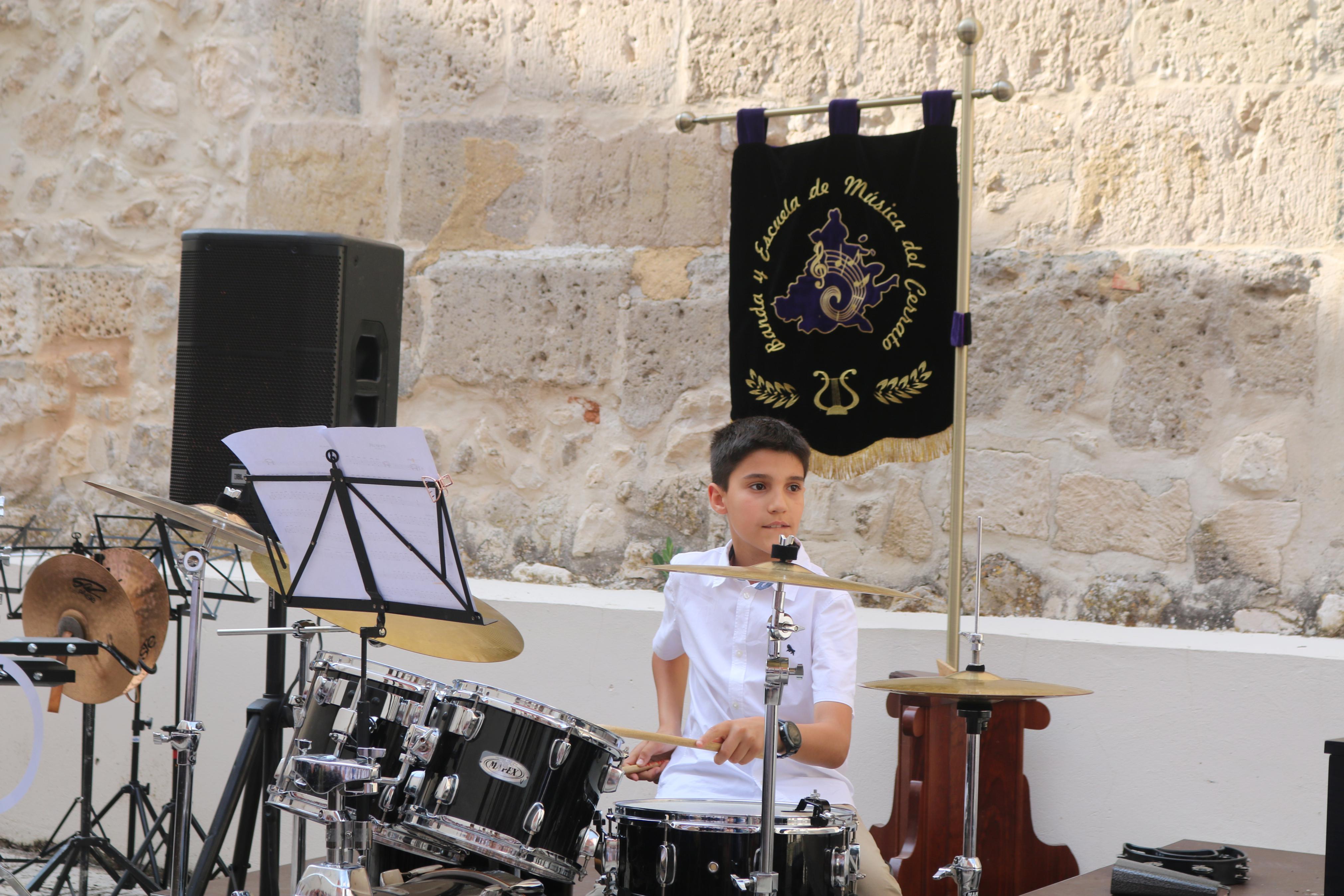 Baltanás disfruta con la Música