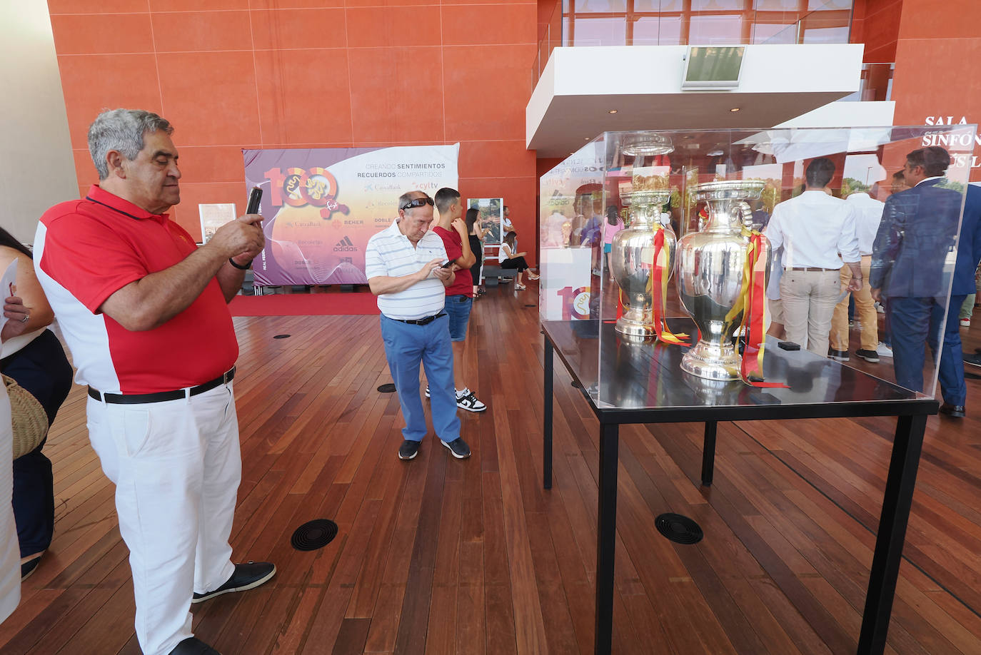 Los campeones regionales en el Centenario de la Federación de Castilla y León
