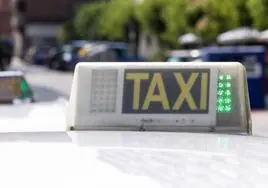 Indicador tarifario de un taxi.