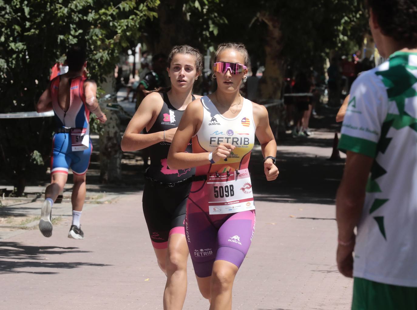 El campeonato Nacional de Triatlón Cadete por equipos, en imágenes