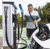 Los vallisoletanos lideran la compra de coches electrificados en España