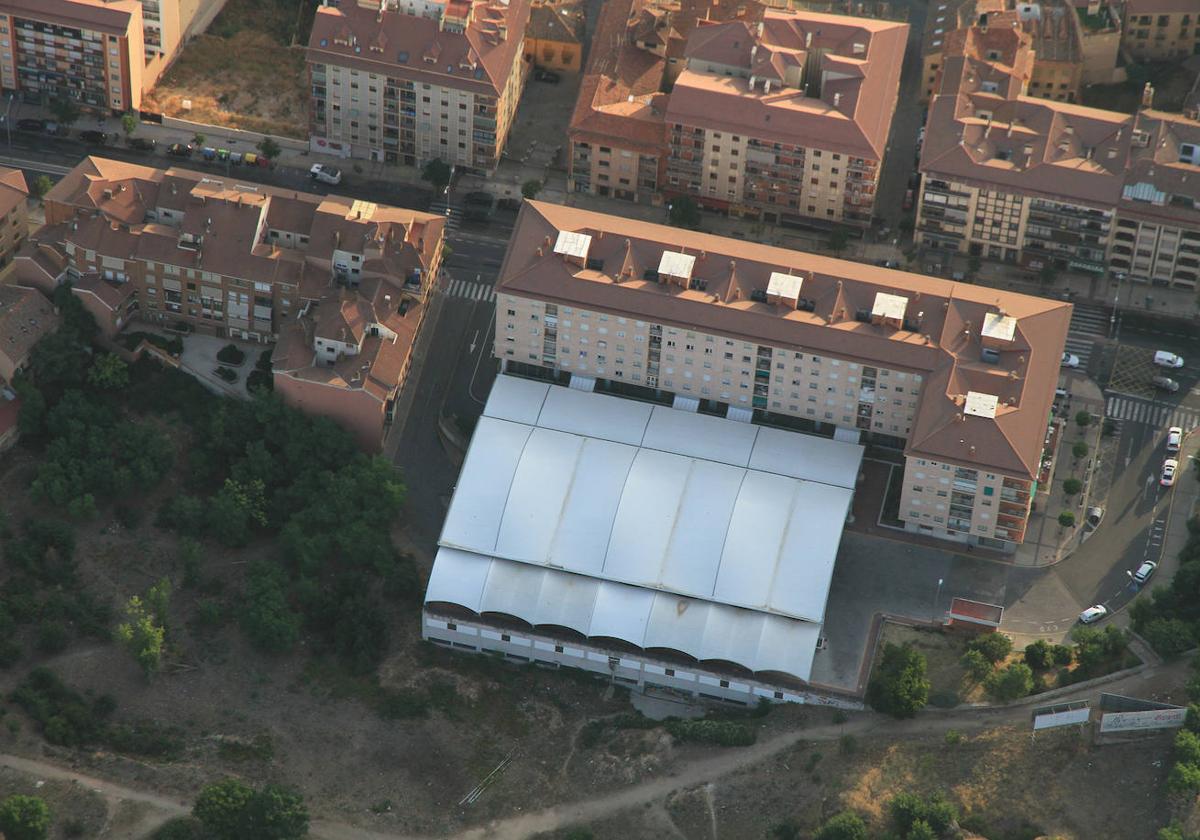 Vista aérea de la actual estación de autobuses y de sus terrenos aledaños.