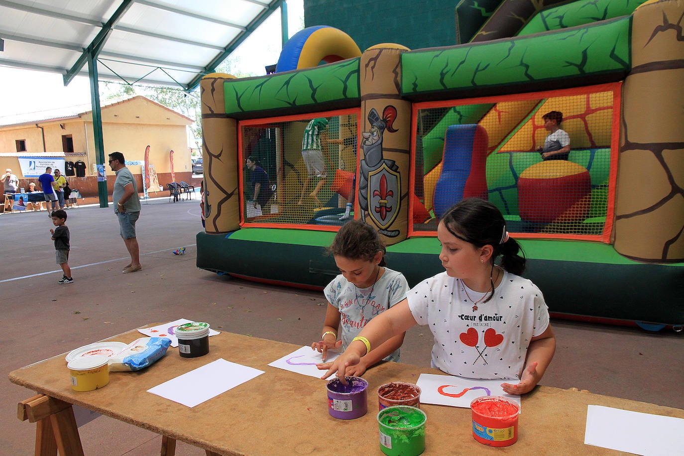 Festival solidario en Hontanares de Eresma