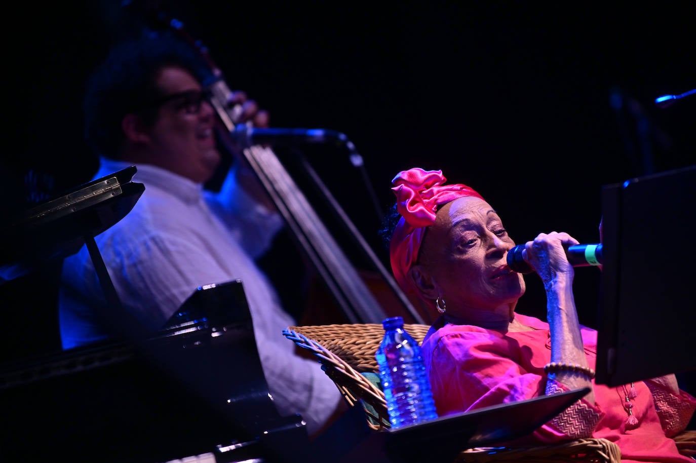 Las imágenes de la despedida mundial de Omara Portuondo en el Universijazz