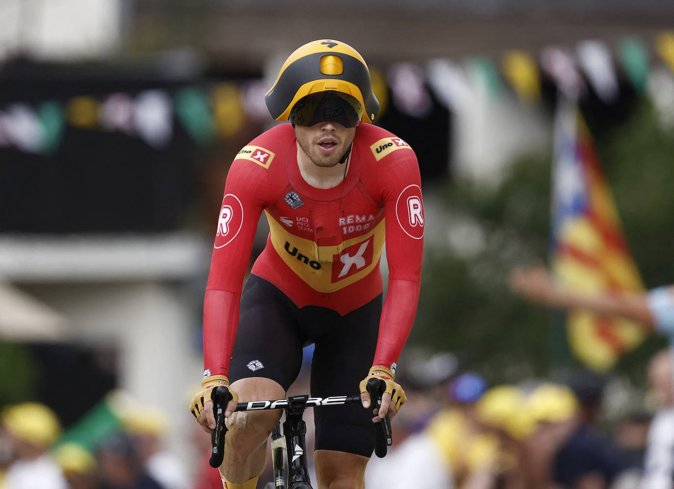 Los cascos más raros del Tour de Francia