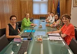 Reunión de los representantes del Ayuntamiento de Palencia con la CHD.