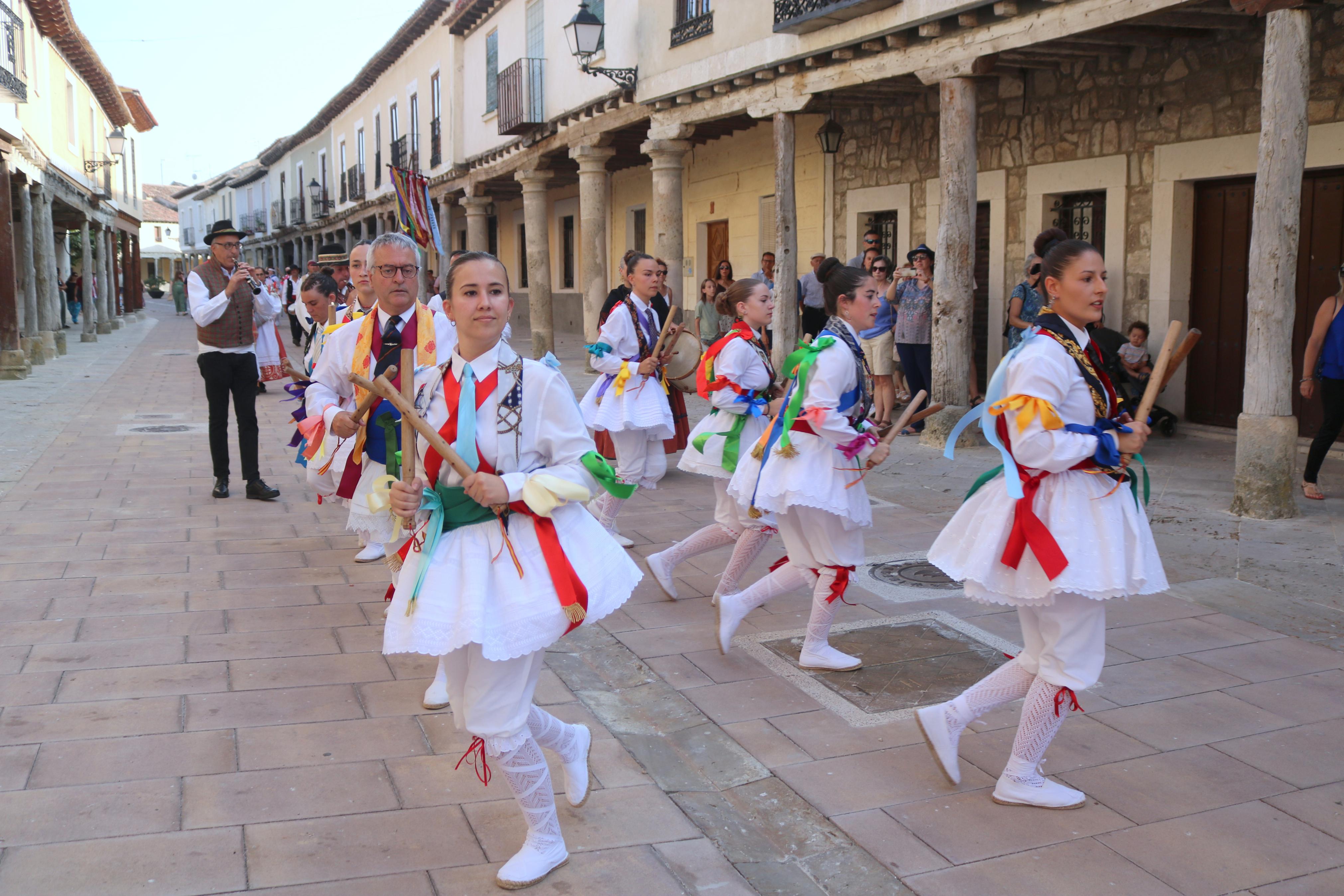 Cita con la Danza y el Paloteo en Ampudia