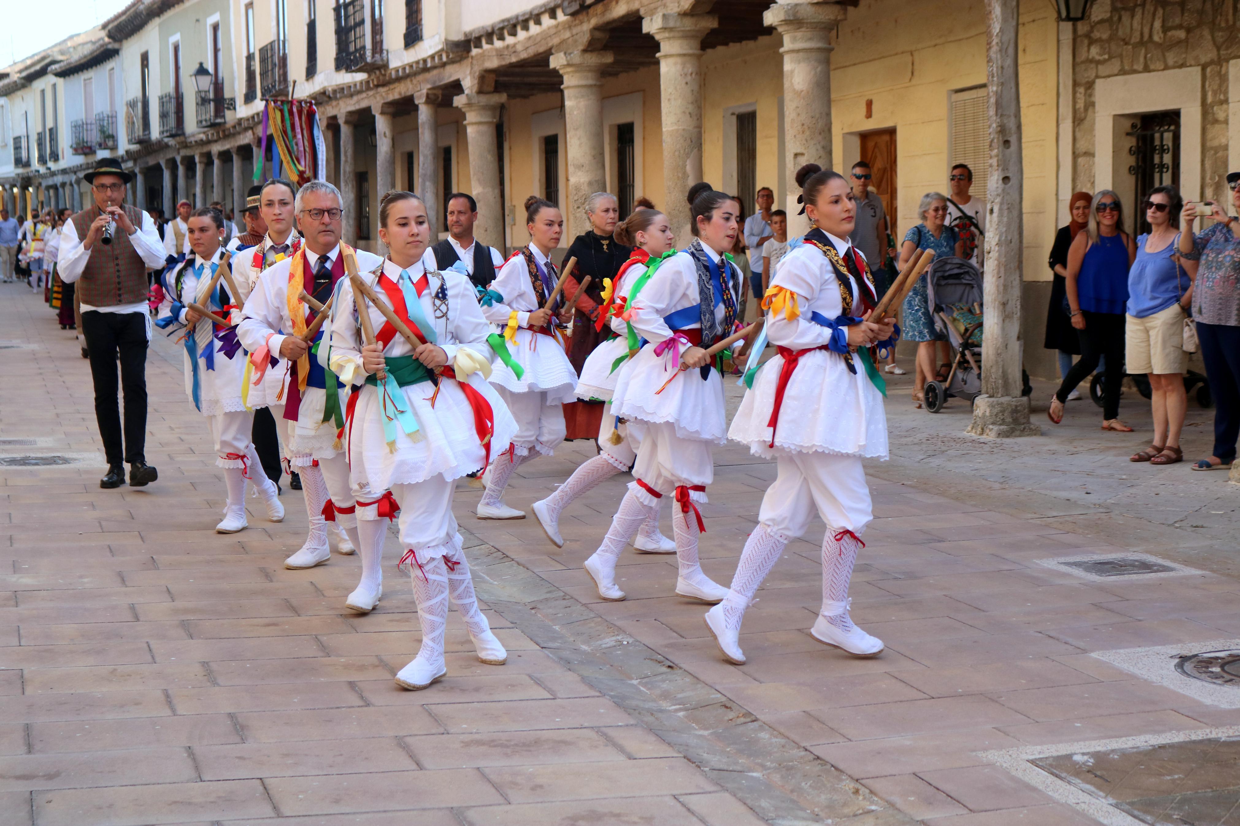 Cita con la Danza y el Paloteo en Ampudia