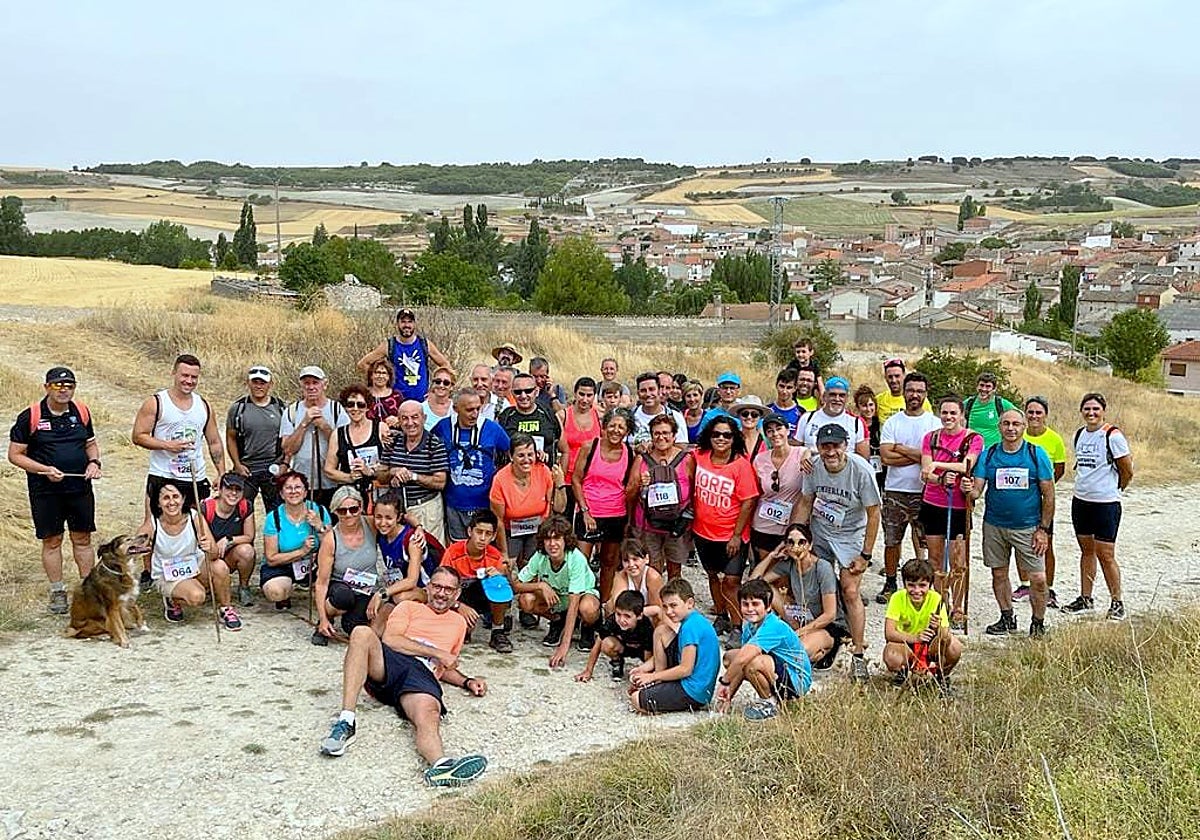 Participantes en la Marcha por los Valles del Cerrato el año pasado