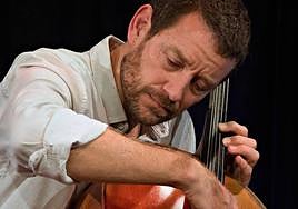 Matthieu Saglio, con su chelo.