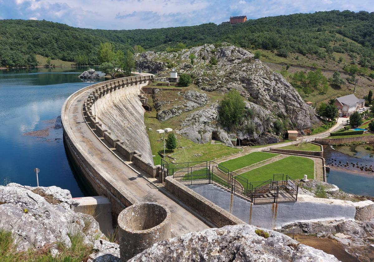 Presa de Cervera, que cumple cien años.