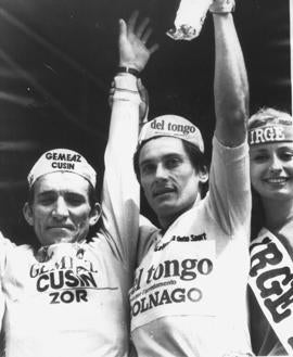 Imagen secundaria 2 - Abajo, Alberto Fernández y Giuseppe Saronni, en el Giro de 1983.