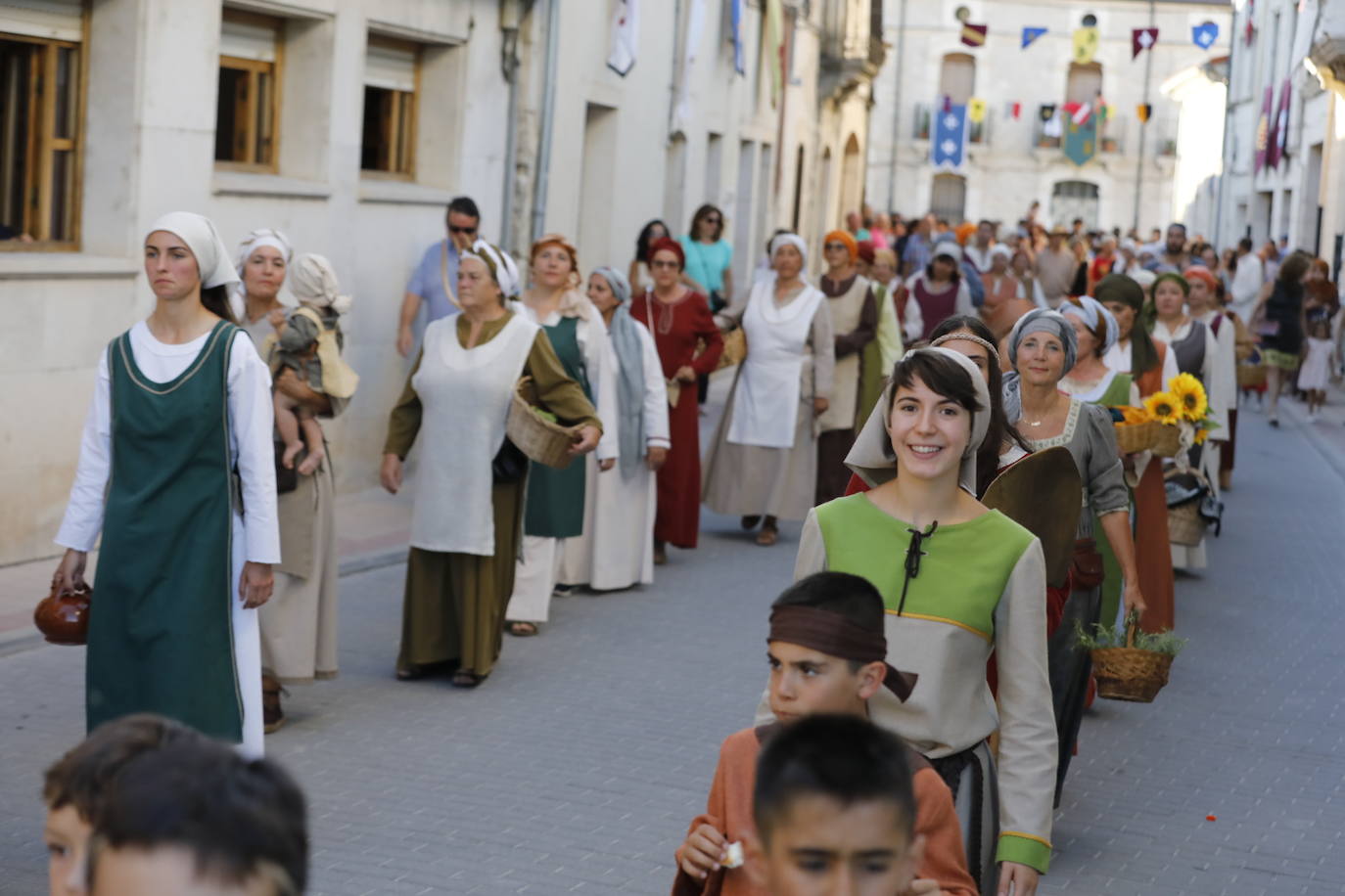 Los vecinos de Campaspero salen a la calle para hacer su recreación histórica