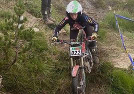 Claudia Serrada durante el Campeonato Trail 2 días de Arinsal.