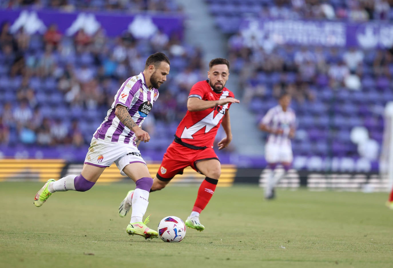 La victoria del Real Valladolid ante el Rayo Vallecano, en imágenes