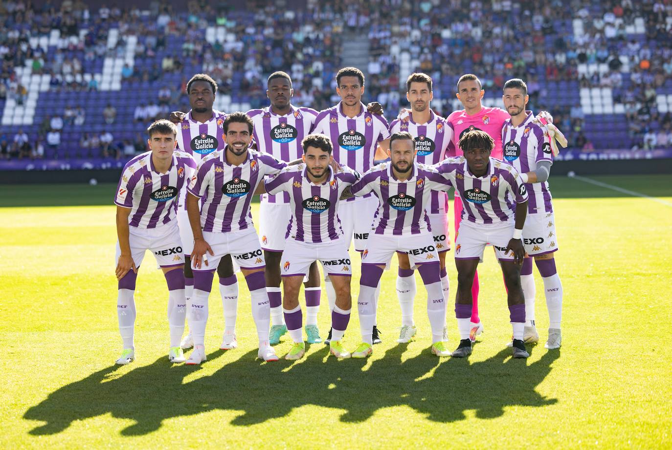 Imágenes del partido entre el Real Valladolid y el AVS Futebol portugués (1/2)