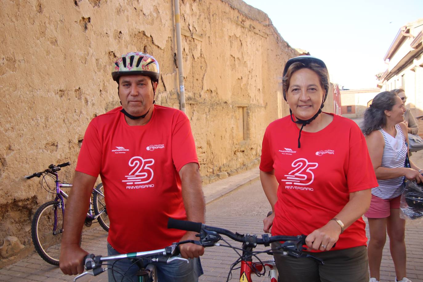 Tordehumos celebra la 25 edición de su marcha cicloturista (1/3)