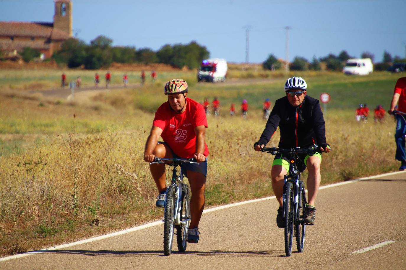 Tordehumos celebra la 25 edición de su marcha cicloturista (2/3)