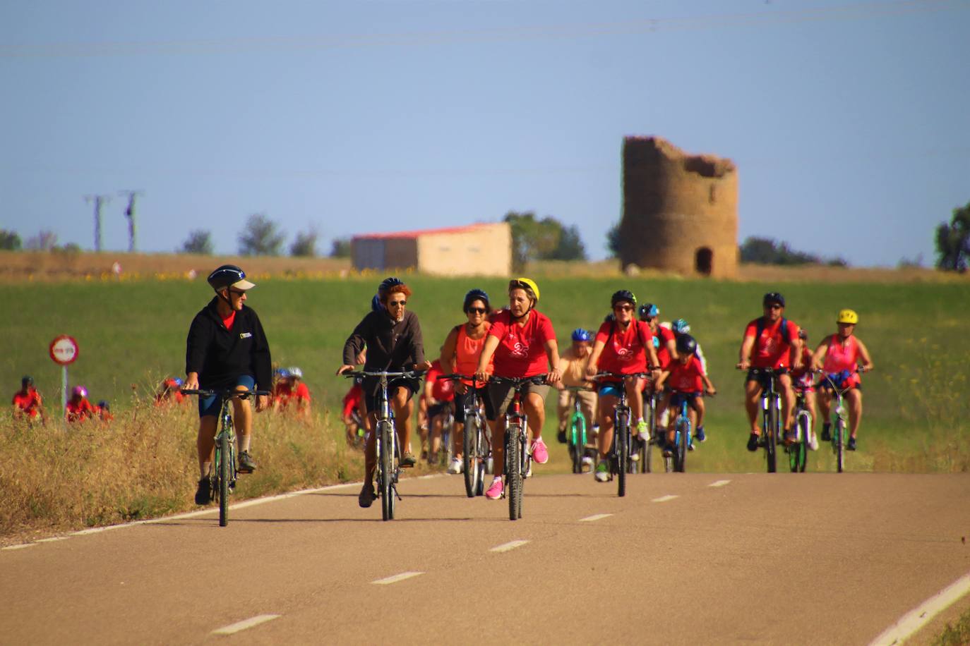 Tordehumos celebra la 25 edición de su marcha cicloturista (3/3)