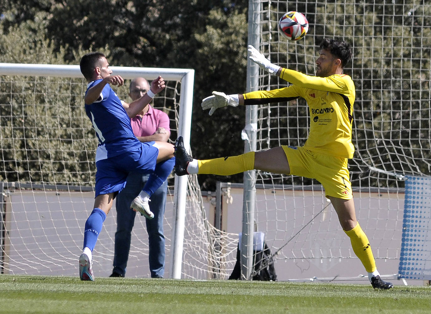 Amistoso entre la Segoviana y el Atleti B