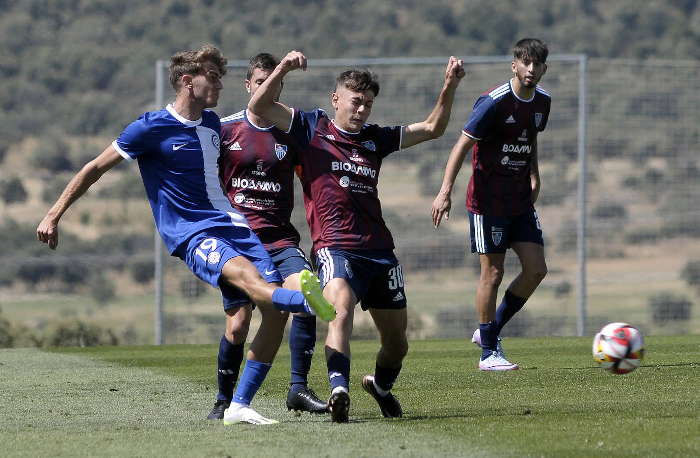 Amistoso Entre La Segoviana Y El Atleti B | El Norte De Castilla