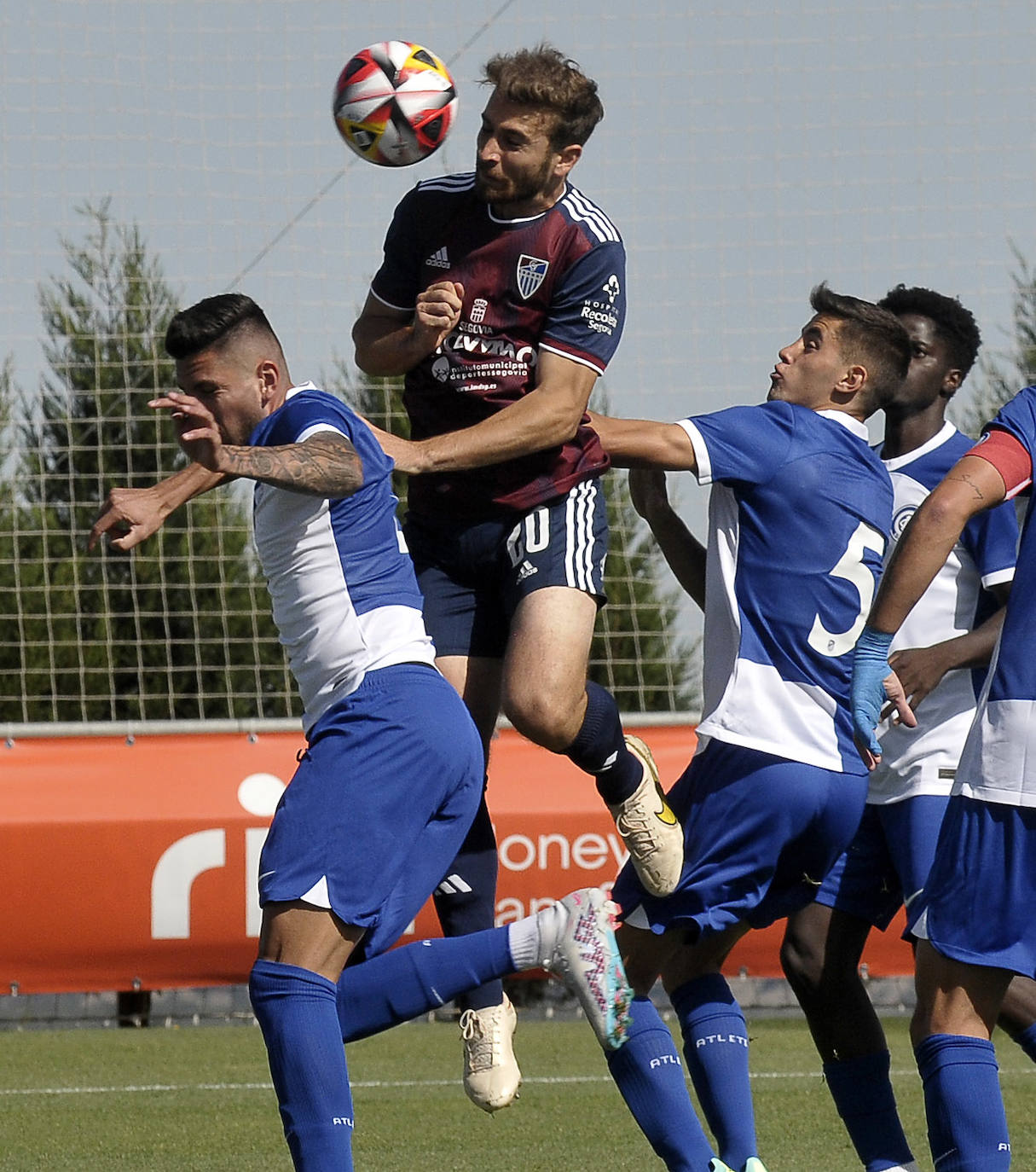 Amistoso entre la Segoviana y el Atleti B