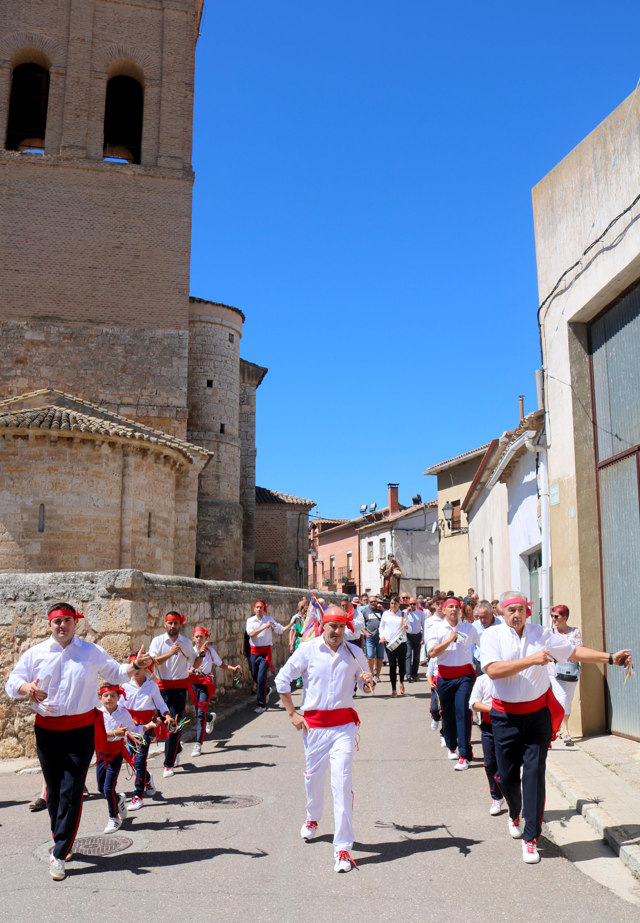 Magaz de Pisuerga danza a San Mamés