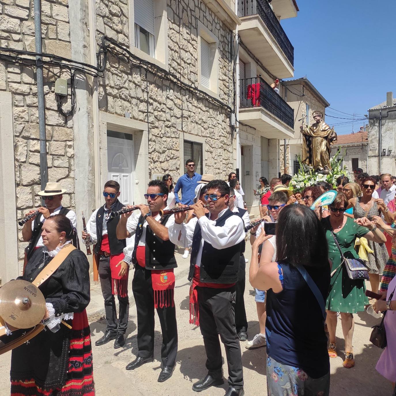 Los habitantes de Campaspero han salido a celebrar el día de su patrón